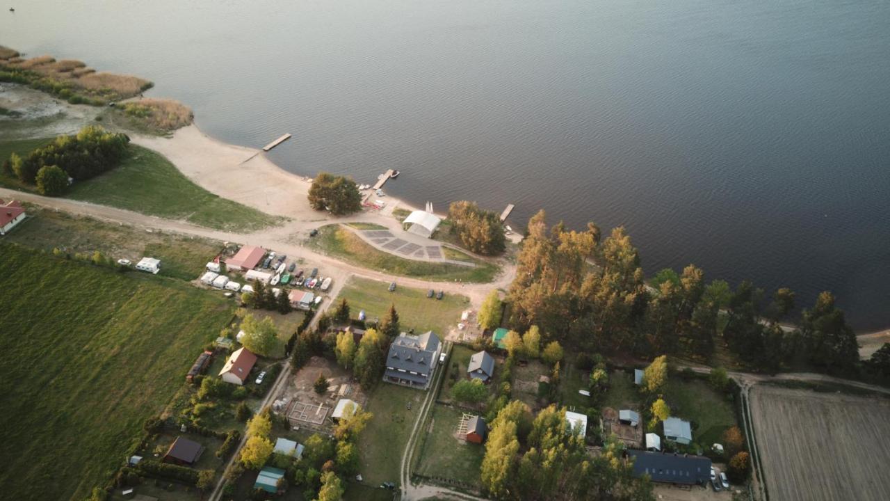 Zubr Nad Zalewem Apartment Luka Luaran gambar