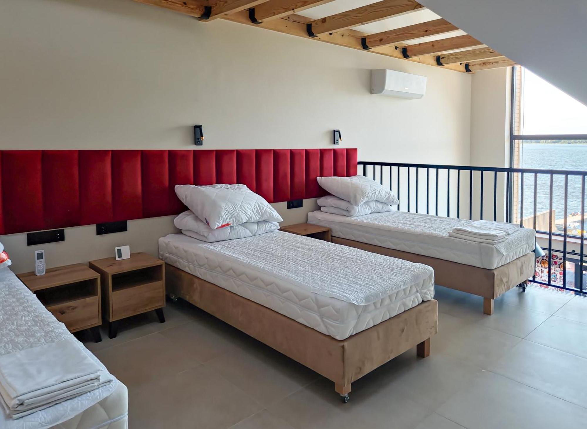 Zubr Nad Zalewem Apartment Luka Luaran gambar