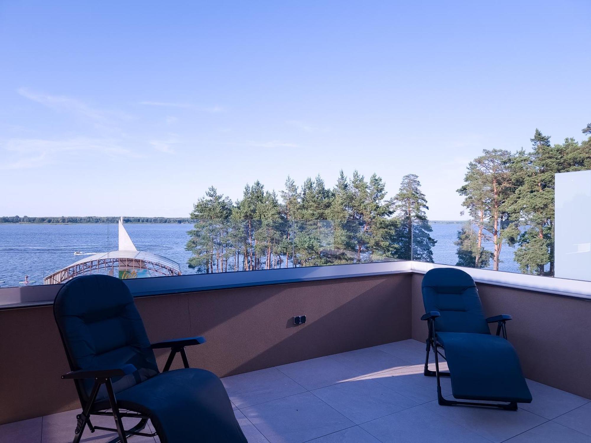 Zubr Nad Zalewem Apartment Luka Luaran gambar